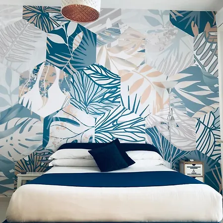 Apartment Allure